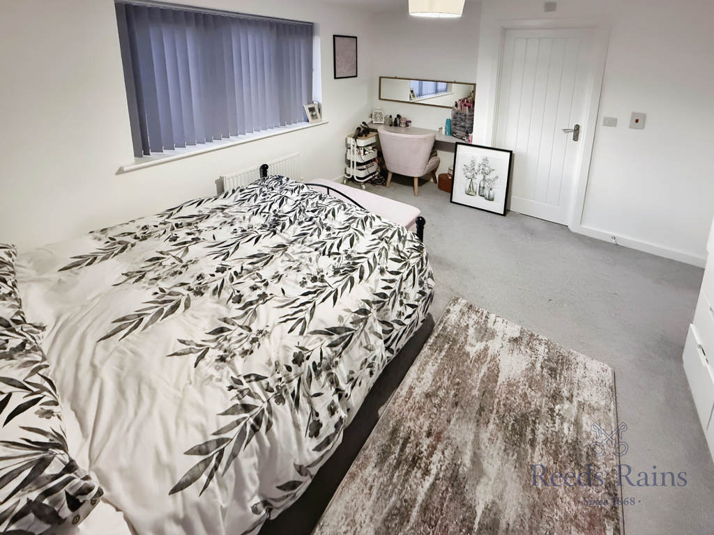 Property photo 3 of 17 Picture No. 22