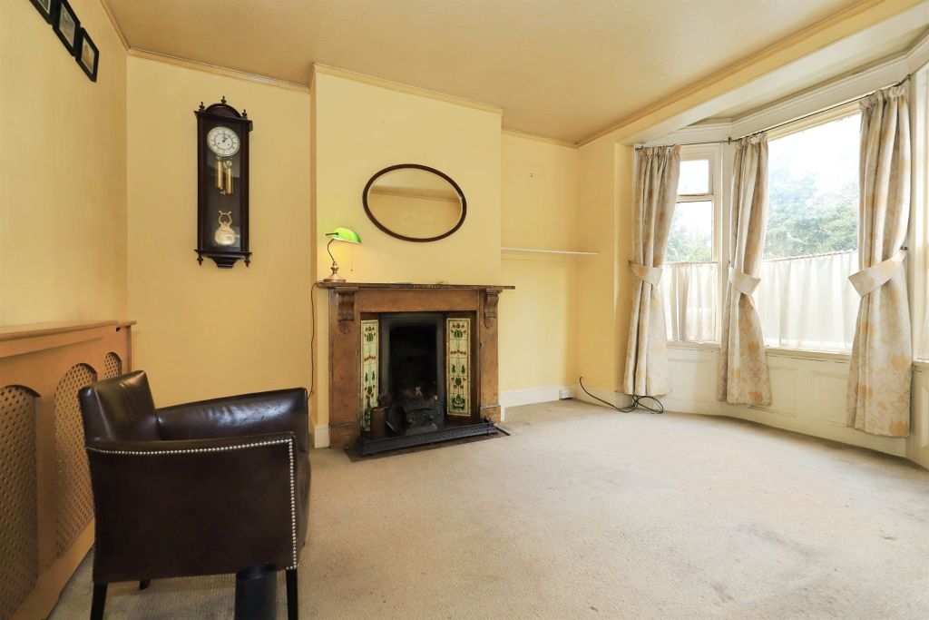 Property photo 3 of 18