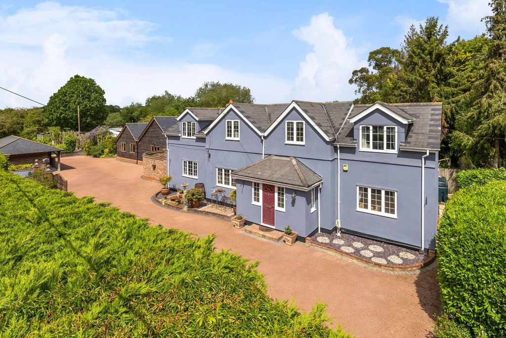 Property photo 1 of 72