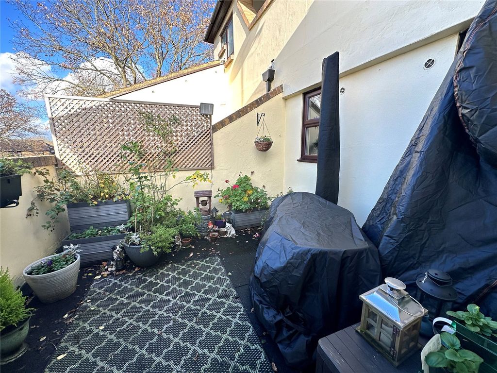 Property photo 2 of 12 Picture No. 07