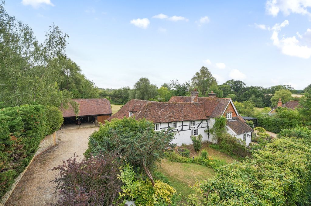 Property photo 1 of 28 1324945-2-687672F...