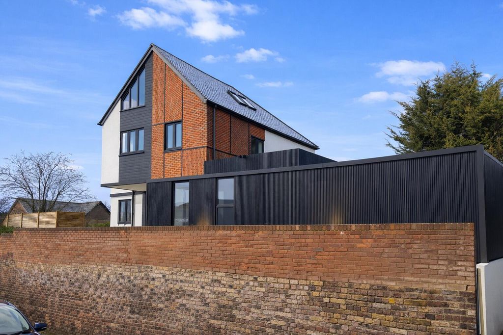 Property photo 1 of 61 Front (Exterior)