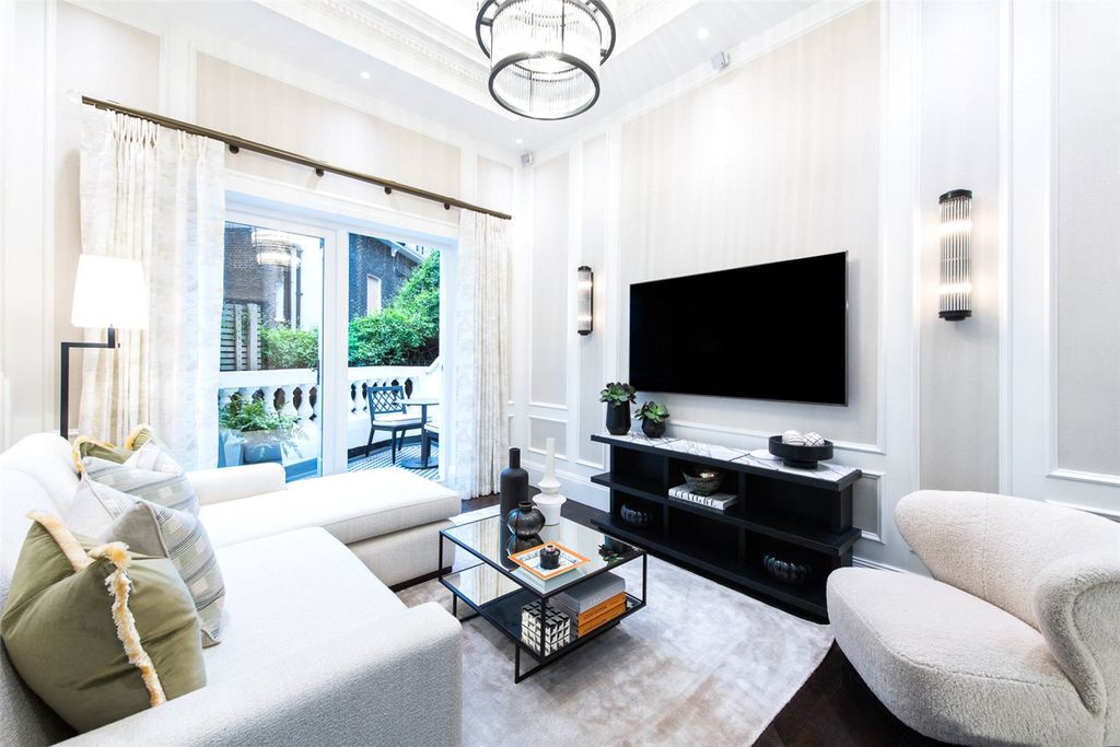 Property photo 2 of 16 Picture No. 02