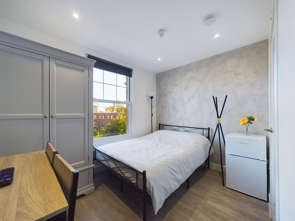 Property photo 1 of 5 Photo 1