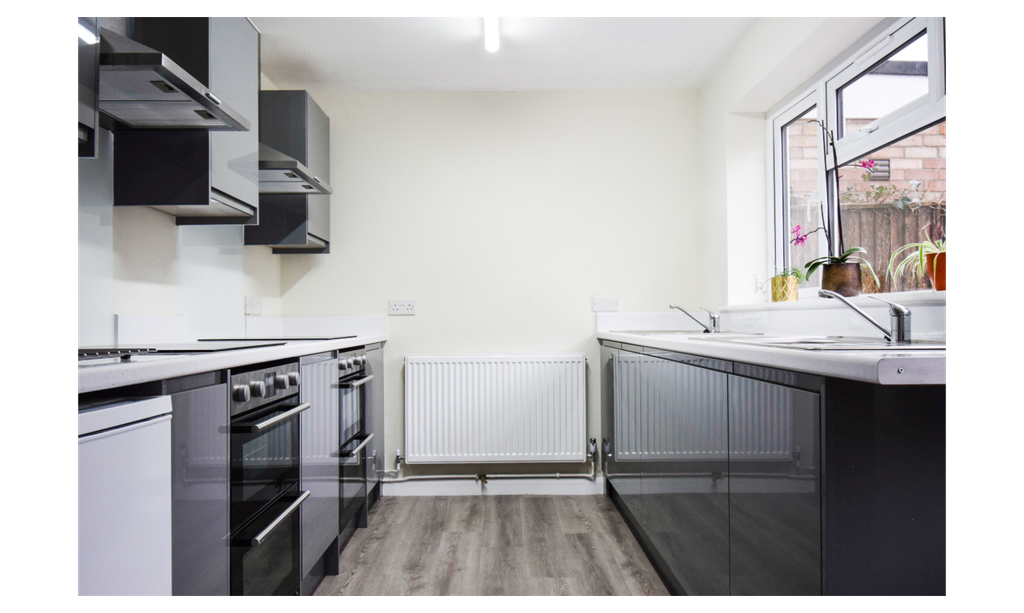 Property photo 3 of 11 Download1