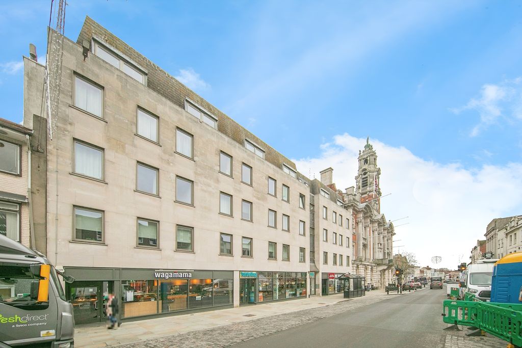 Property photo 1 of 4 Front