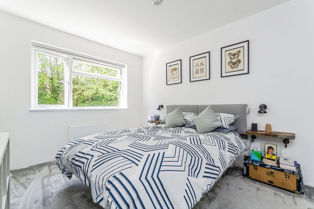 Property photo 1 of 17 Photo