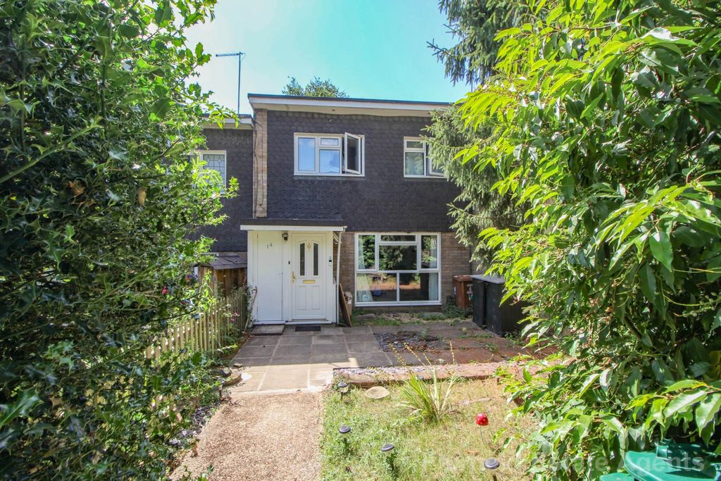 Property photo 1 of 10