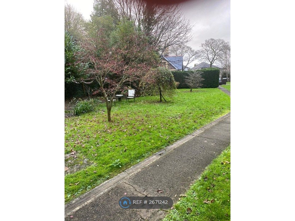 Property photo 3 of 24