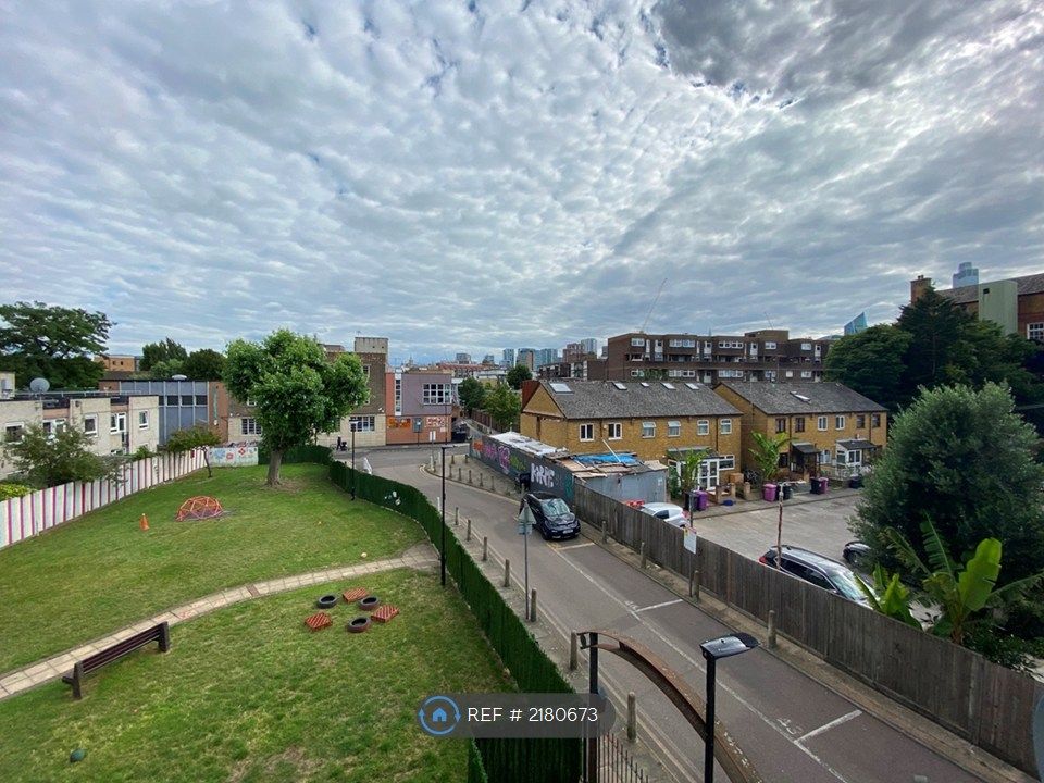 Property photo 3 of 26 Outlook