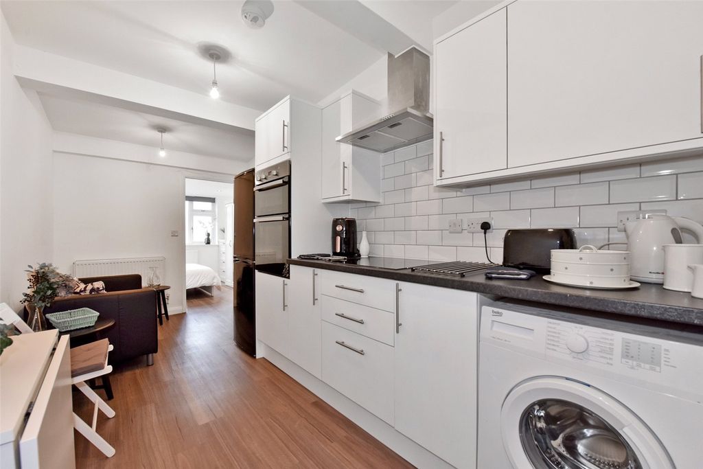 Property photo 3 of 5 Picture No. 03