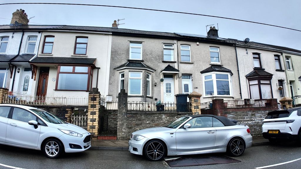 Property photo 1 of 29