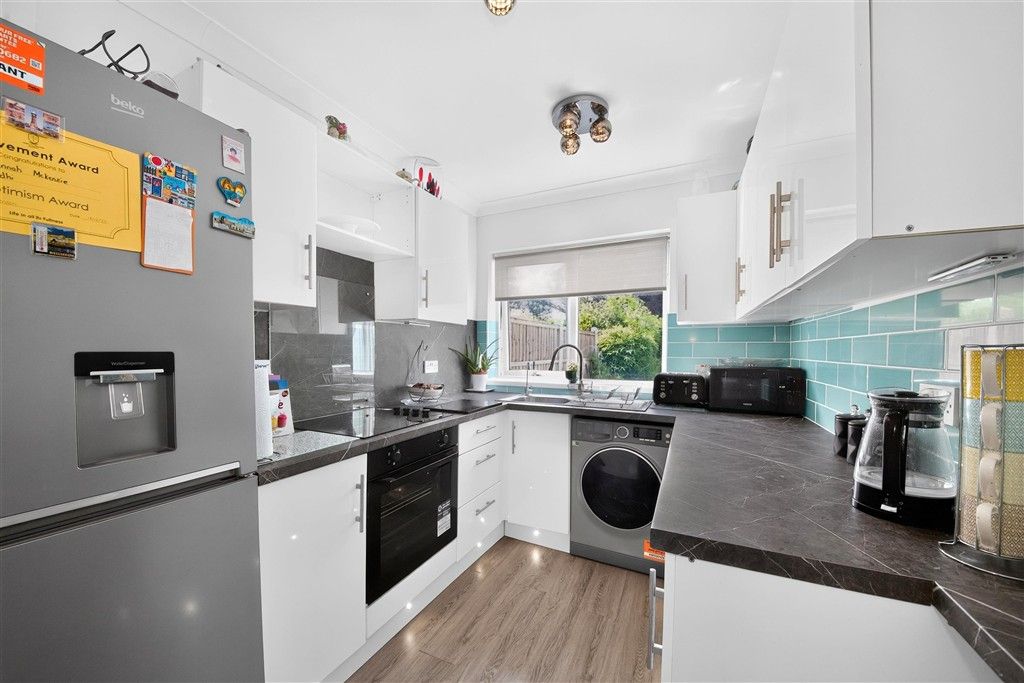 Property photo 3 of 13 Kitchen