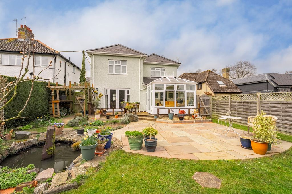 Property photo 1 of 18