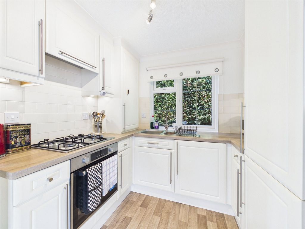 Property photo 2 of 13 Picture No. 01