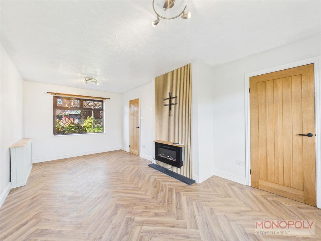 Property photo 2 of 17 Cam04439G0-Pr0160-Still001.Jpg