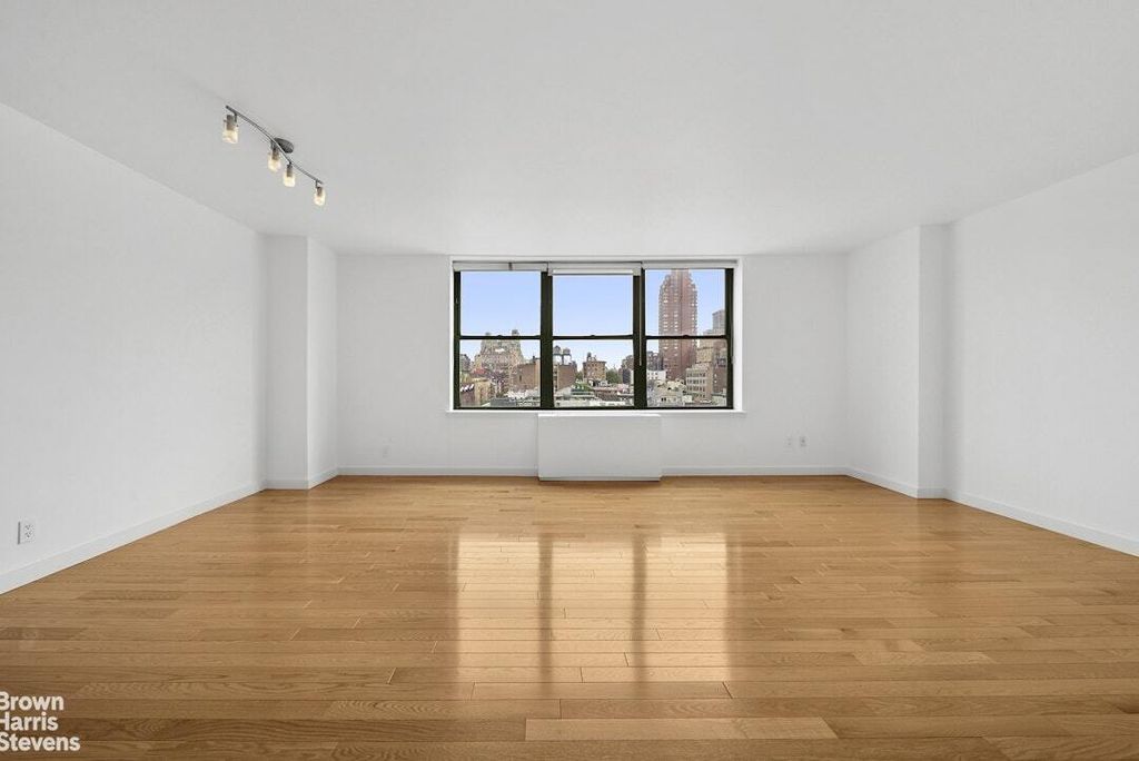 Property photo 3 of 14 <Alttext/>