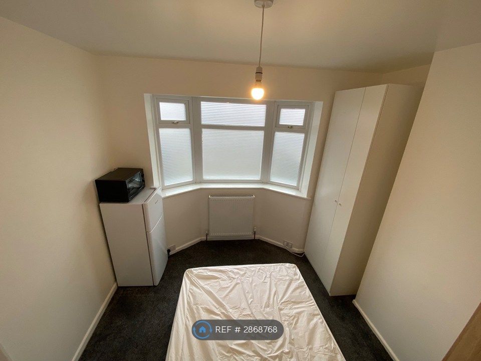 Property photo 2 of 4