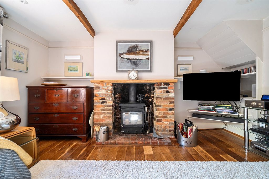 Property photo 3 of 23 Picture No. 18