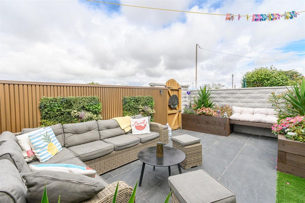 Property photo 3 of 24 Rear Garden