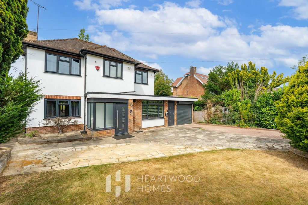 Property photo 1 of 33