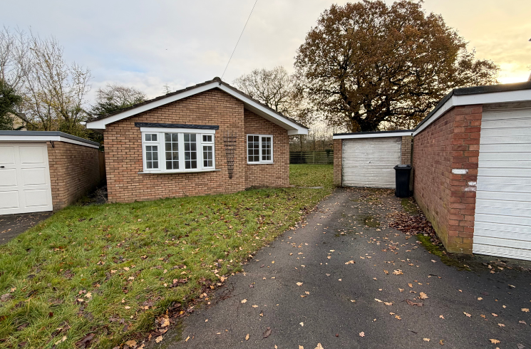 Property photo 2 of 11