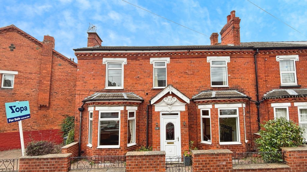 Property photo 1 of 14 Front