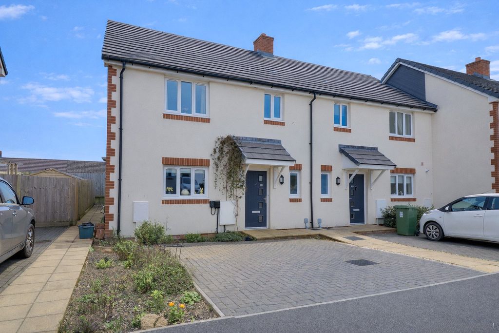 Property photo 1 of 19 1 - Picture No. 27