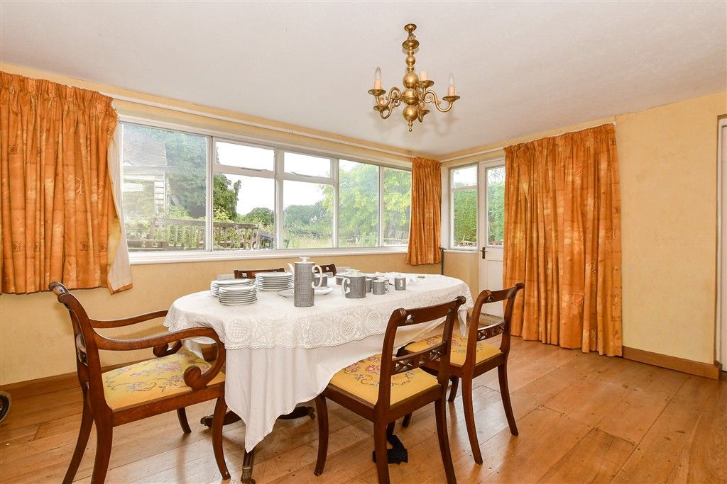 Property photo 2 of 12 Dining Room