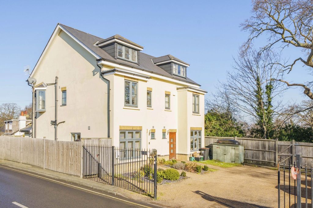 Property photo 1 of 15 Exterior