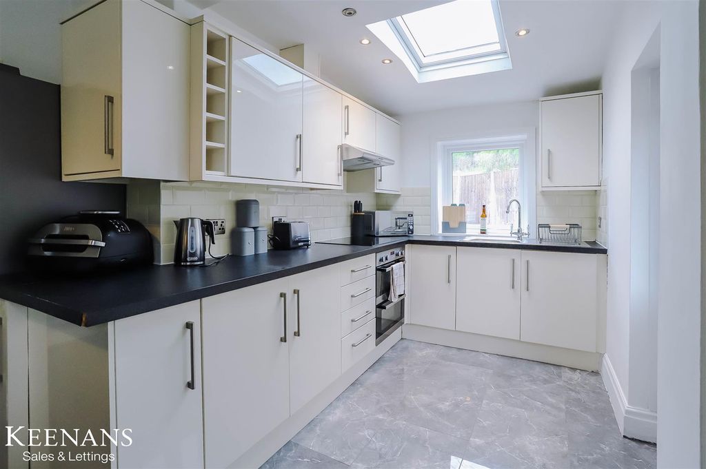 Property photo 1 of 31 Img_8764.Jpg