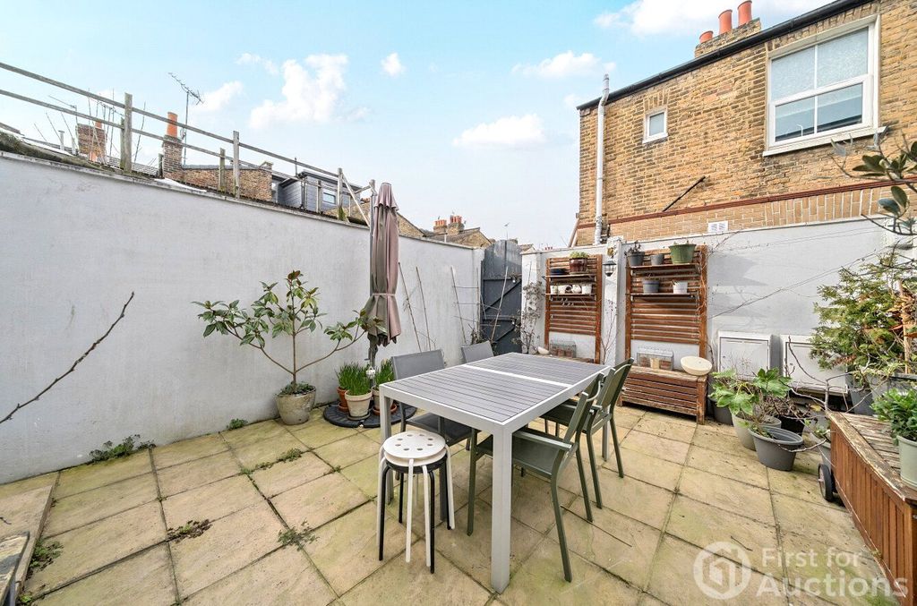 Property photo 2 of 7 Picture No. 02