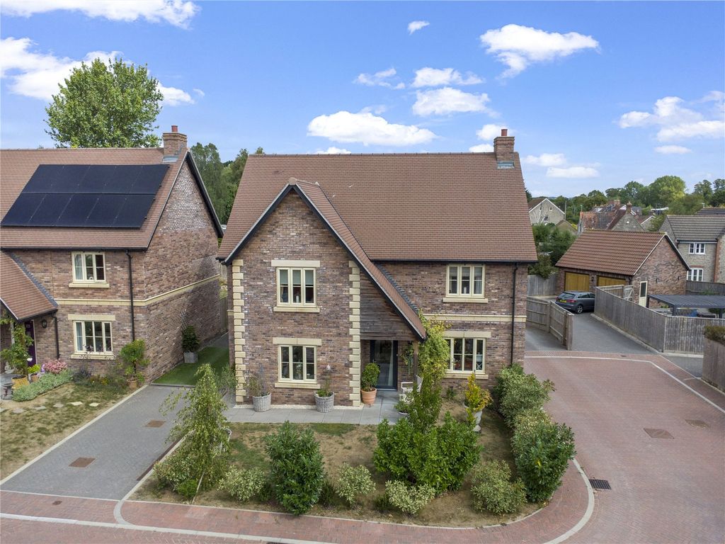 Property photo 1 of 20 Picture No. 30