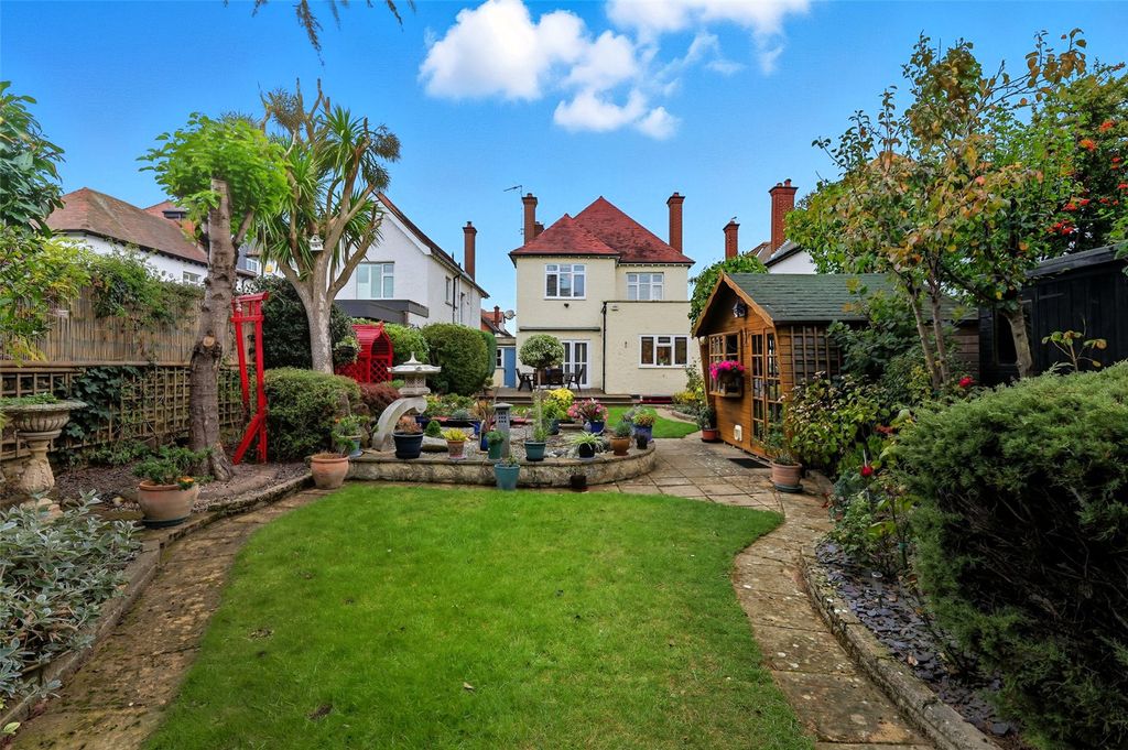 Property photo 2 of 25 Picture No. 31