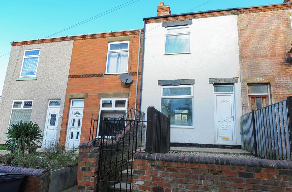 Property photo 2 of 10