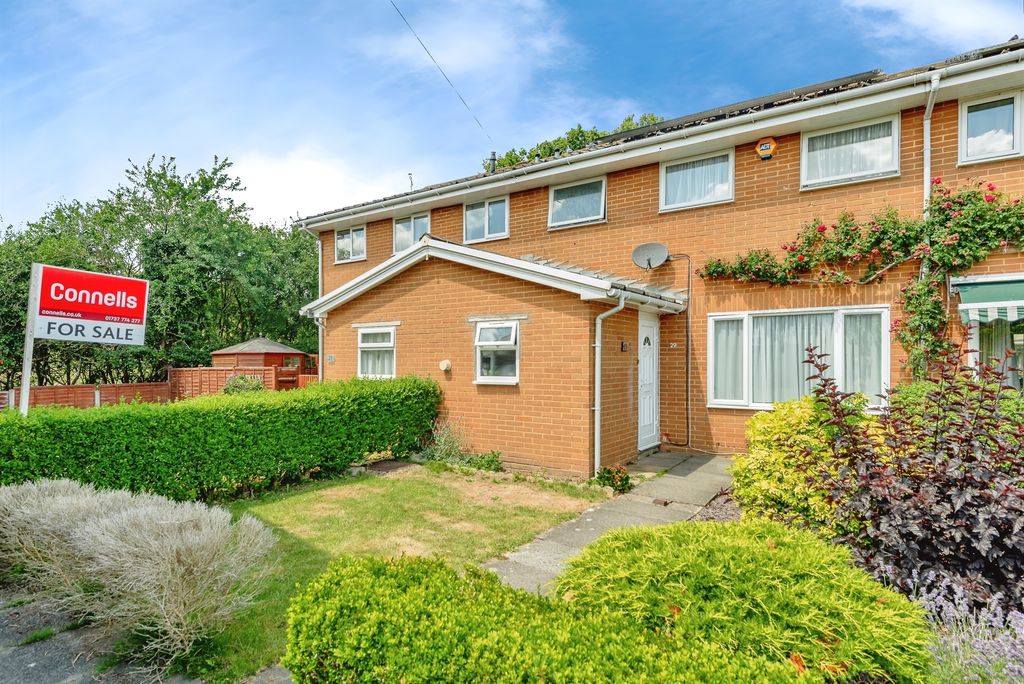 Property photo 1 of 16