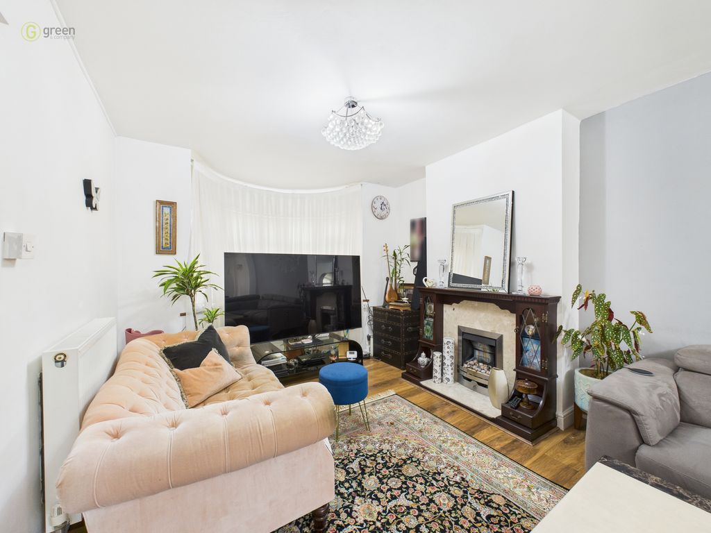 Property photo 3 of 53