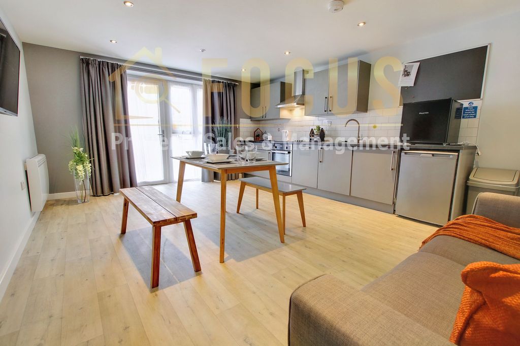 Property photo 2 of 13 Kitchen/Living Room