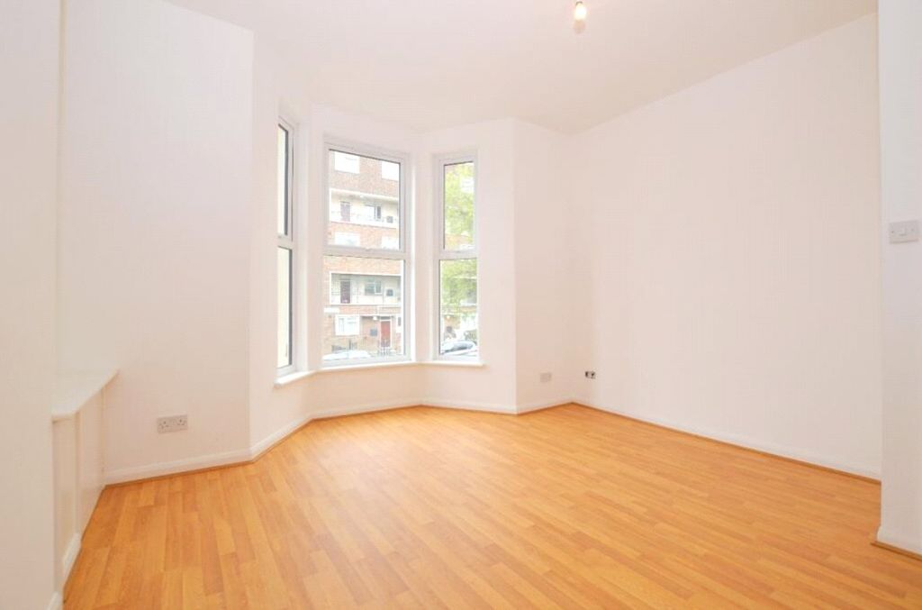 Property photo 3 of 10 Picture No. 09