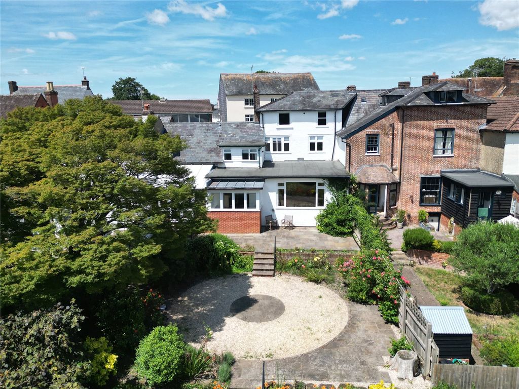 Property photo 2 of 21 Picture No. 23
