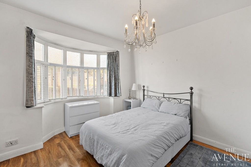 Property photo 3 of 29 4592425