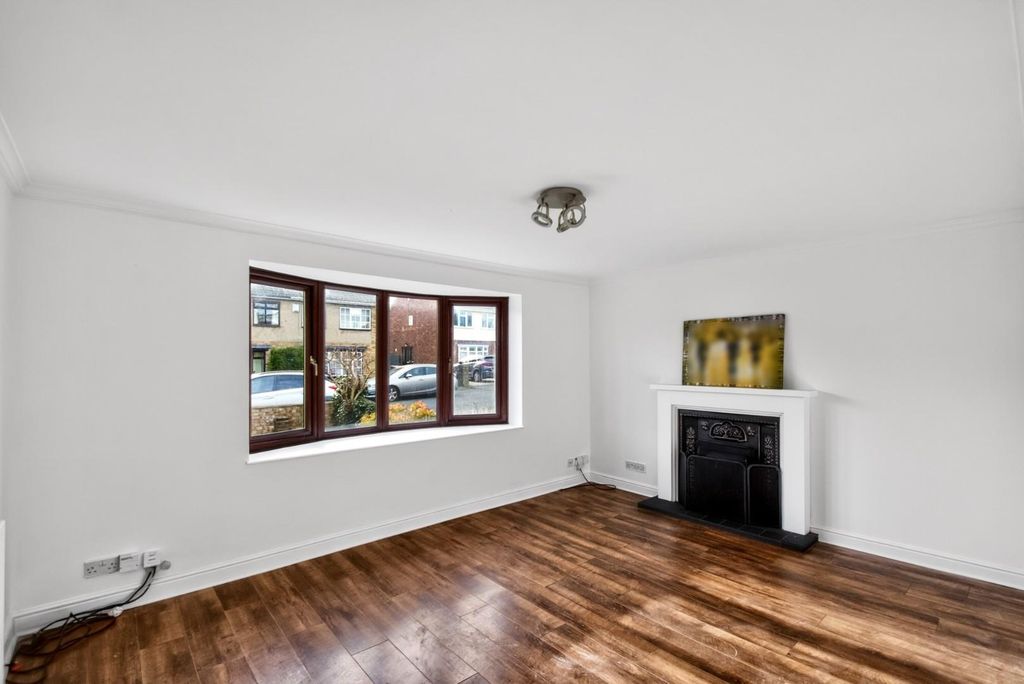 Property photo 3 of 15 19Devonshireway-2.Jpg