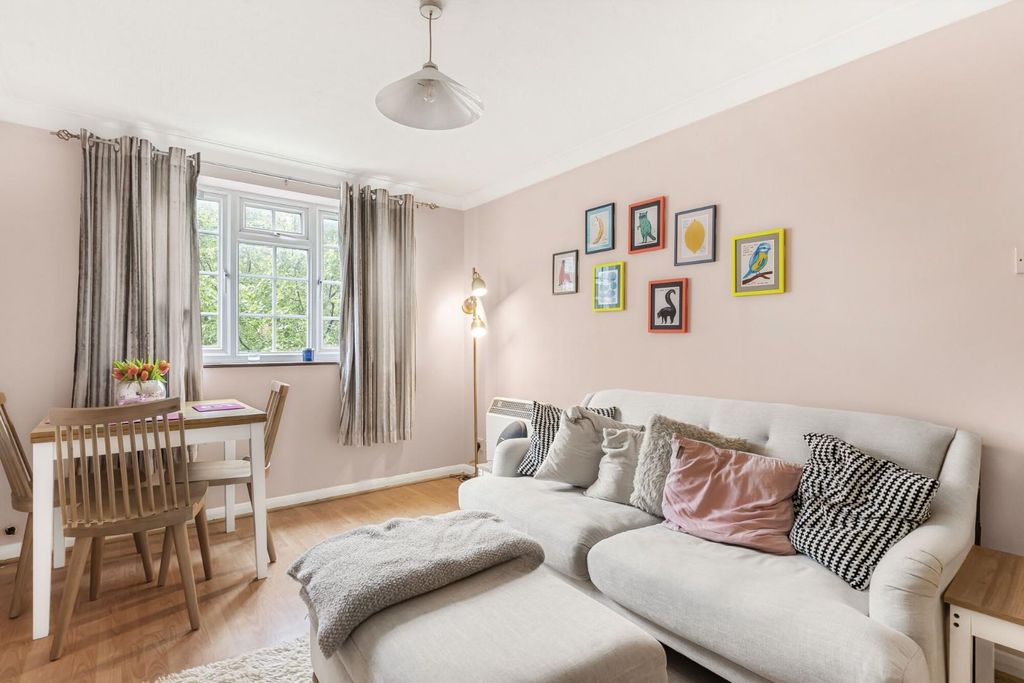 Property photo 1 of 16 17_51560.Jpg