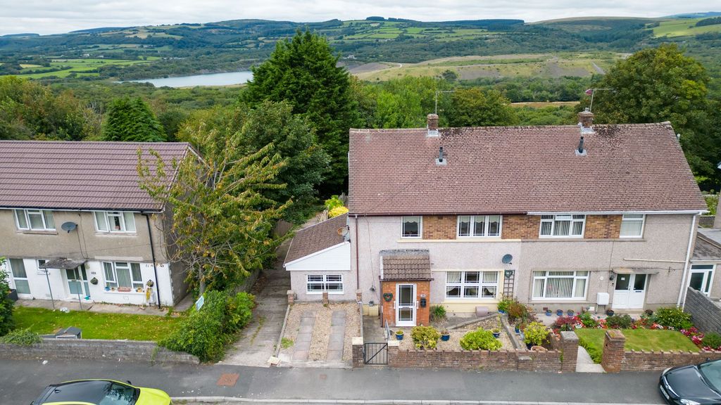 Property photo 1 of 26