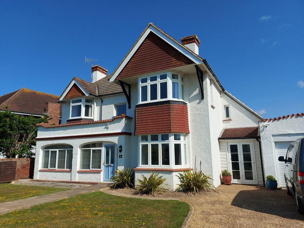 Property photo 1 of 27