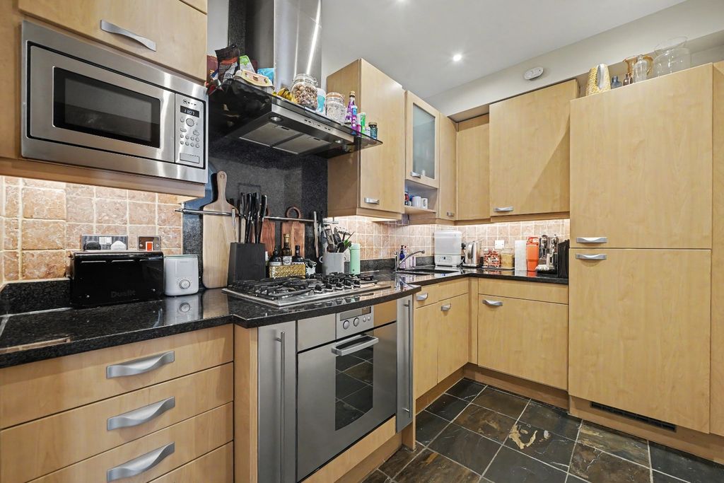 Property photo 3 of 10 5117203