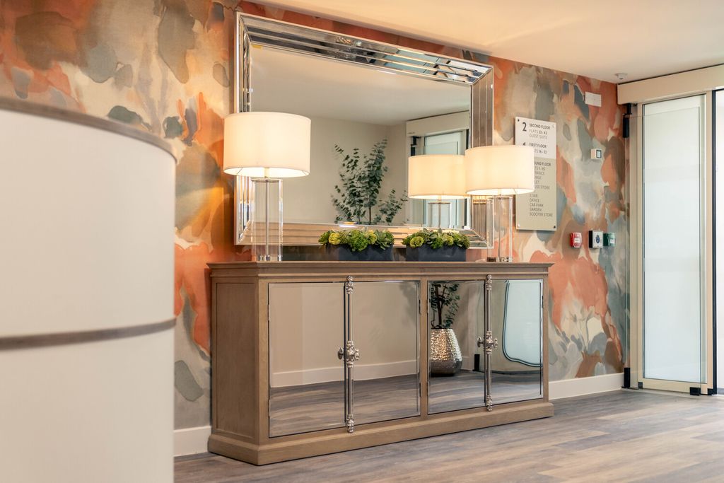 Additional image 11 of 2 bed flat to rentTadley RG26