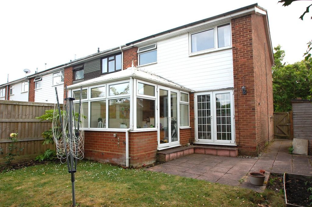 Property photo 2 of 13 Picture No. 20