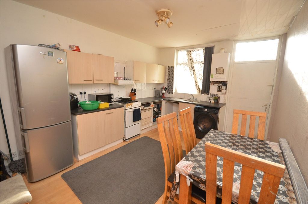 Property photo 2 of 9 Picture 2