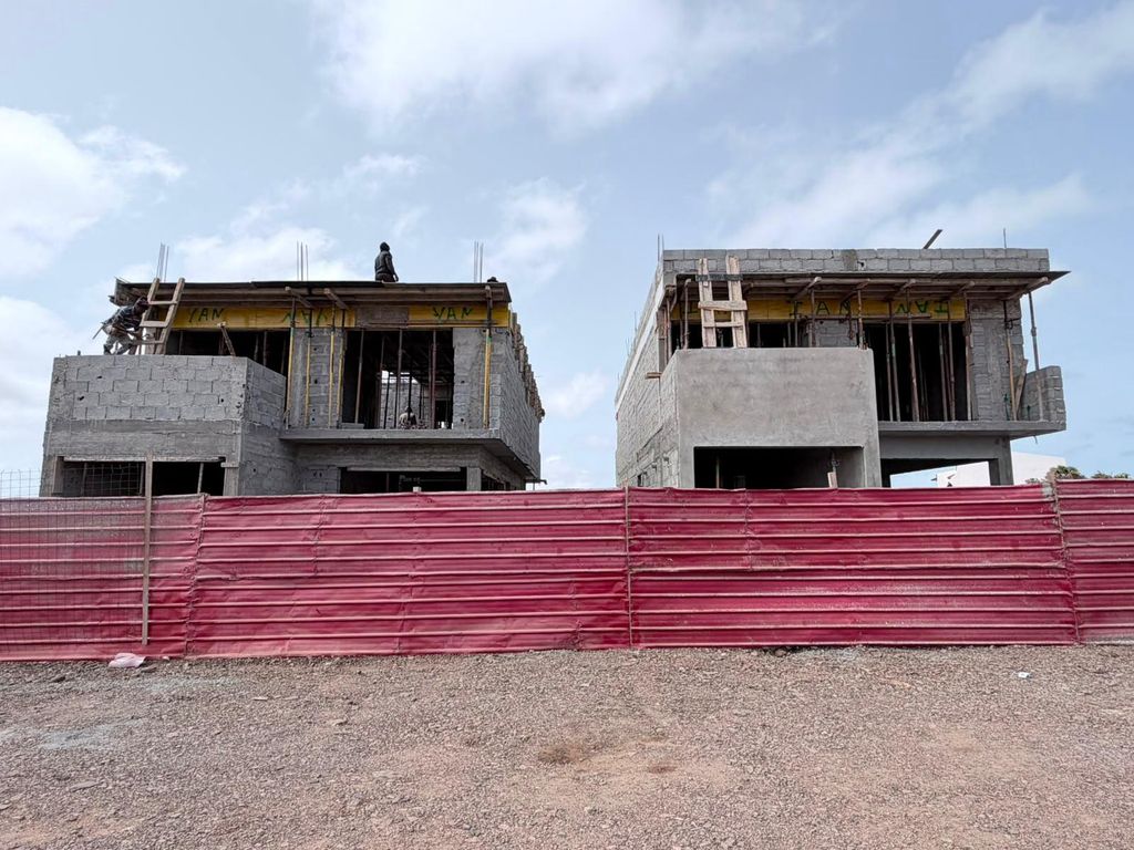 Property photo 2 of 8 Apartment Construction: Luxury Murdeira 2 Bedroom Apartments